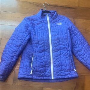 The North Face Women's Vibrant Purple Puffer Jacket